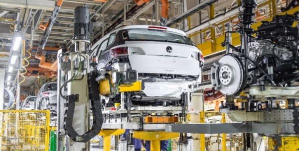 Volkswagen может продлить простой производства в Нижнем Новгороде до сентября