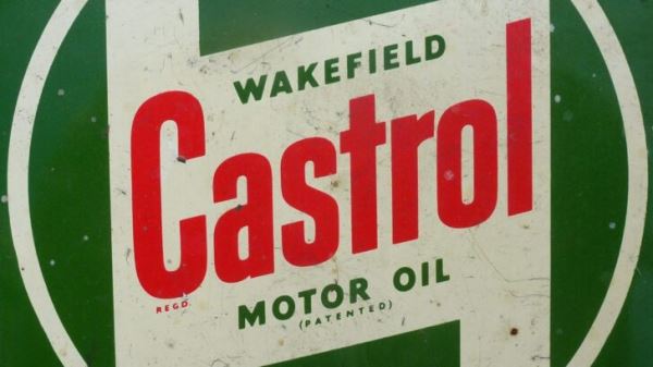 Компания Castrol остановила поставки моторных масел в Россию