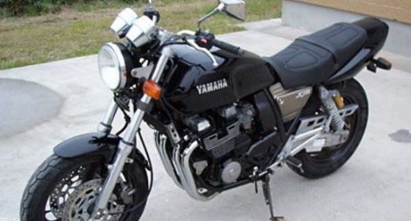 Мотоцикл Yamaha XJR 400 с ресурсом в 500 000 км